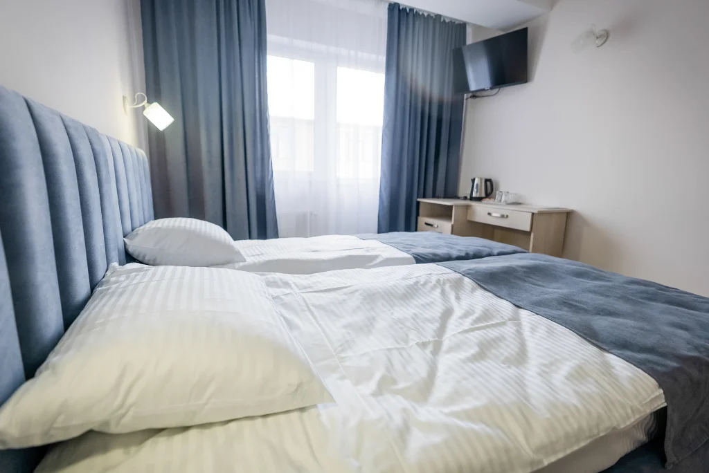 Double Room — image 2