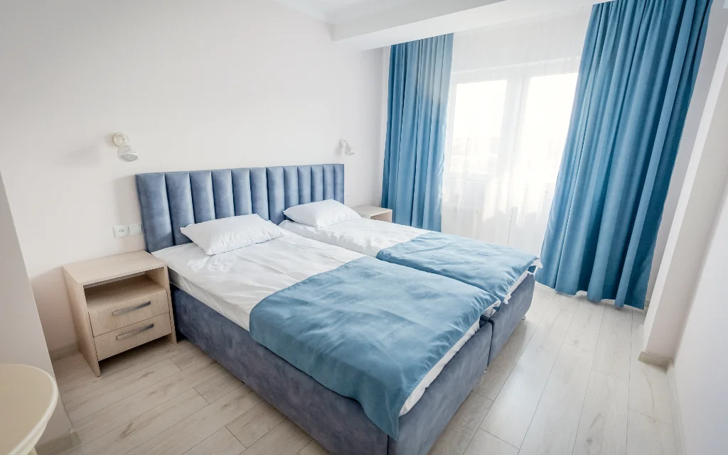 Double Room — image 4