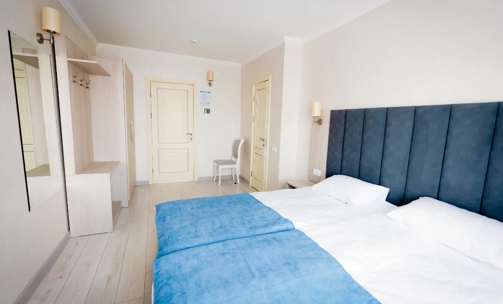 Quadruple Apartment — image 2