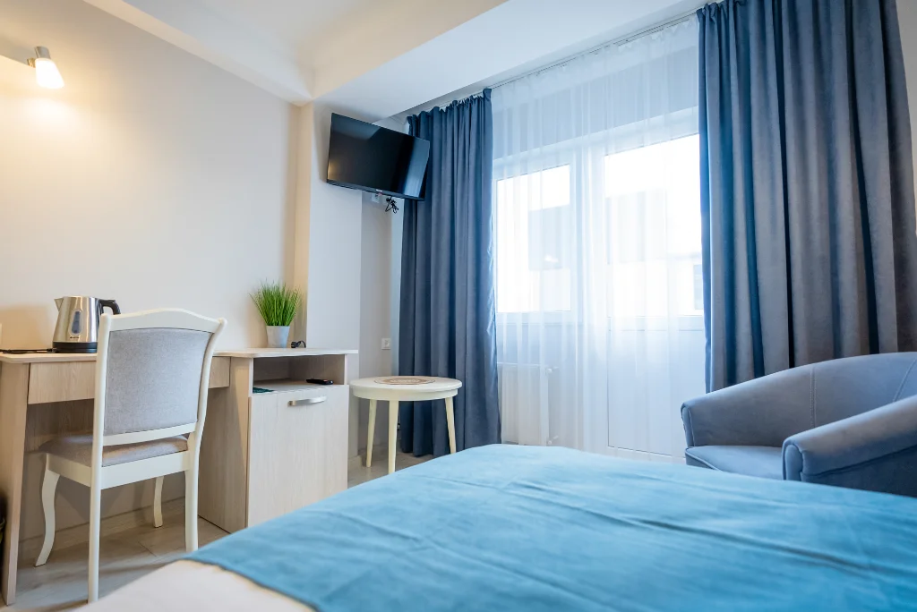 Triple Apartment — image 2