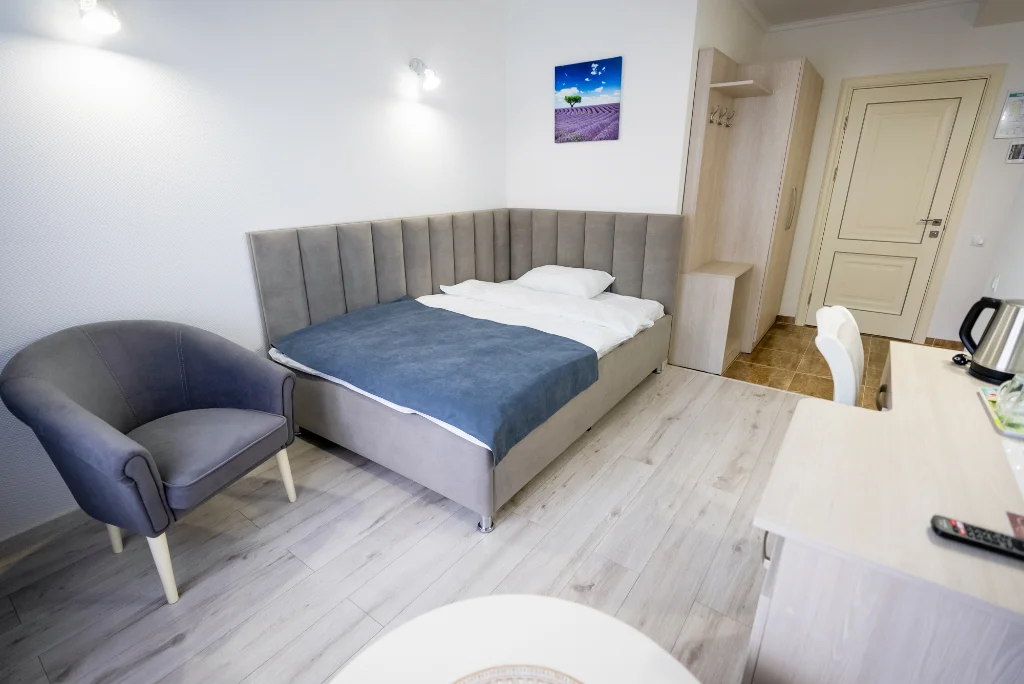Triple Apartment — image 4