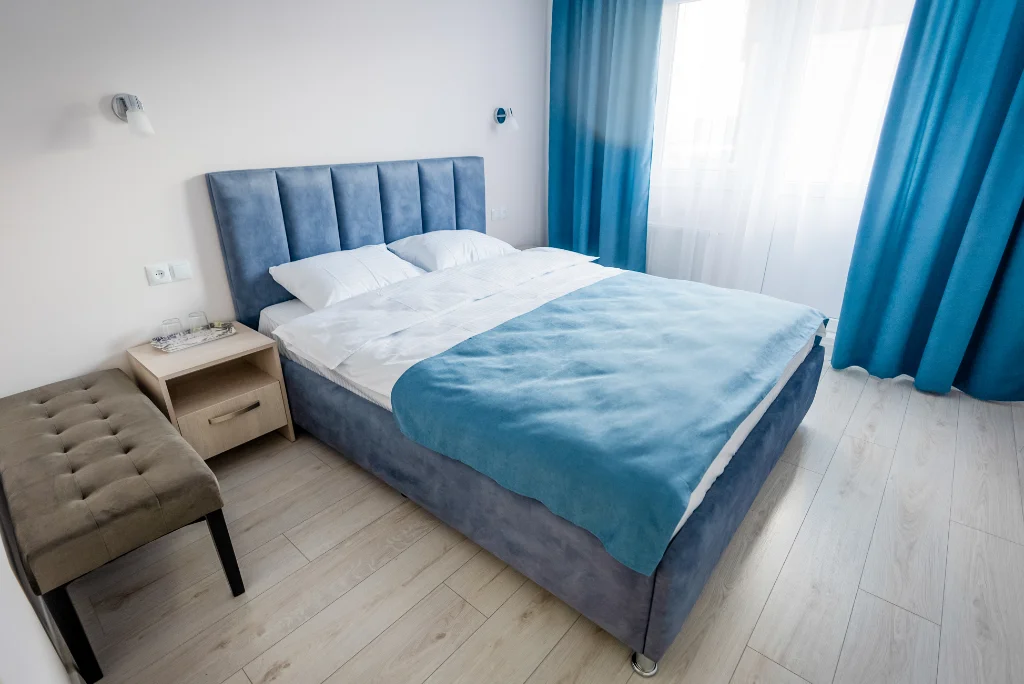 Triple Apartment — image 6