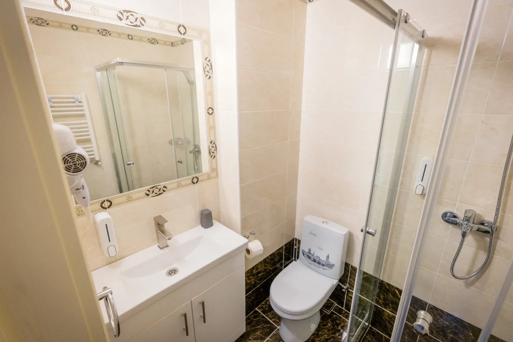 Triple Apartment — image 7